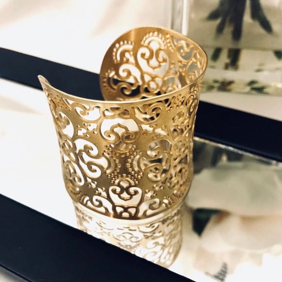 STAINLESS STEEL GOLD Exotic Cuff - Adjustable - Picture 1 of 7